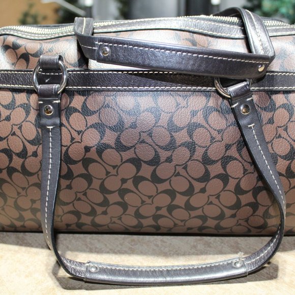 Coach Signature Coated Canvas Stchel Bag - Picture 2 of 6